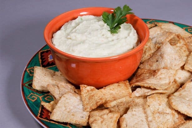 Alix's 'Garlic-ky' Bean Dip